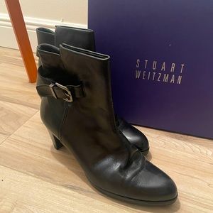 Stuart Weiztman Womens Black Boots